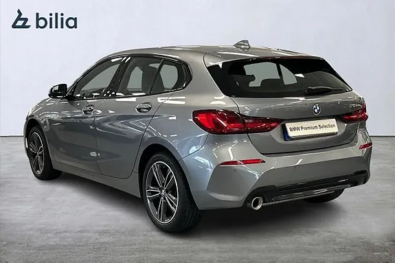 BMW 118I 2024 photo 2