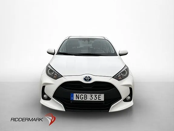 Toyota Yaris 2023 photo 2