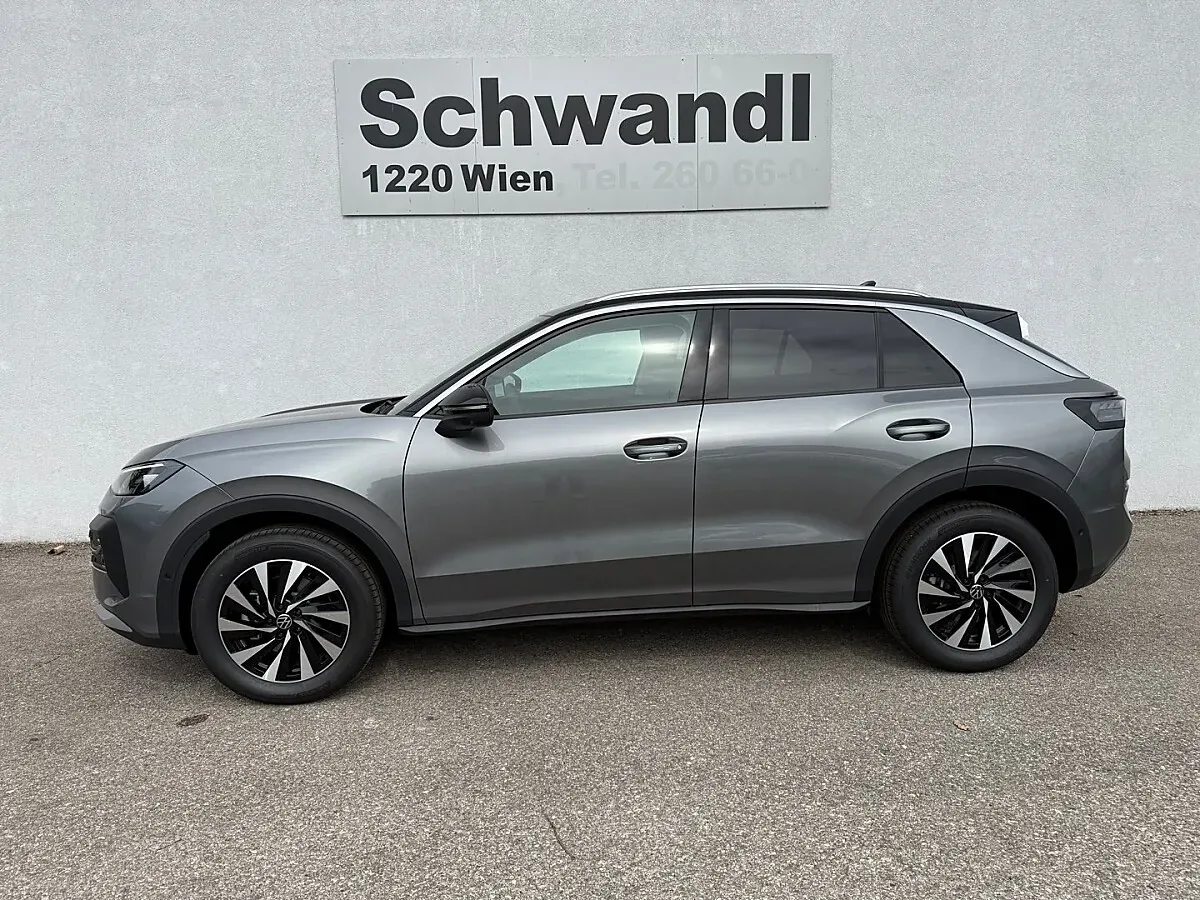 Volkswagen T-Roc 2026 photo 2