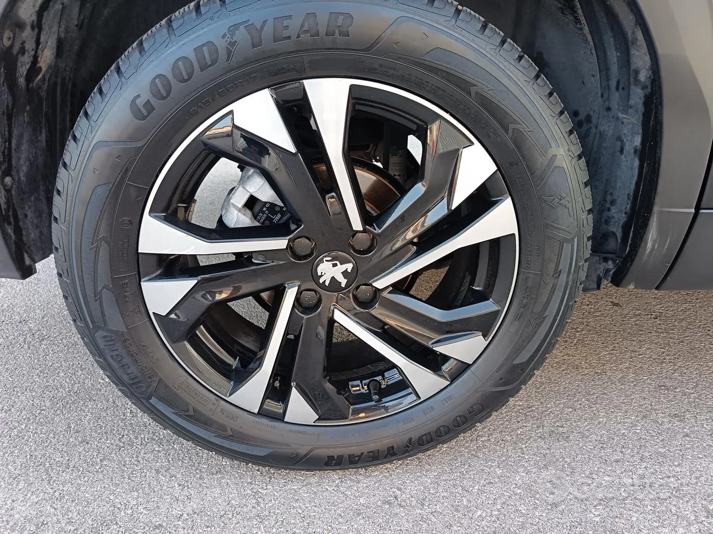 Peugeot 2008 2022 photo 5