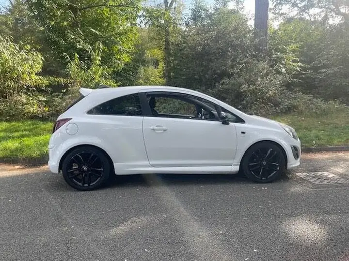 Vauxhall Corsa 2014 photo 3