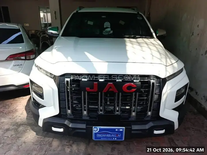 JAC T9