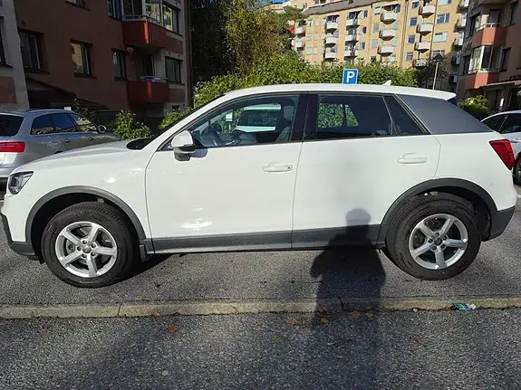 Audi Q2 2018 photo 2