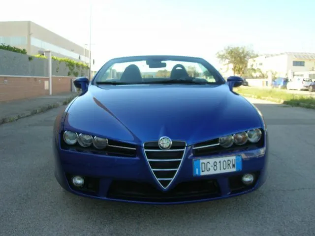 Alfa Romeo Spider 2007 photo 2