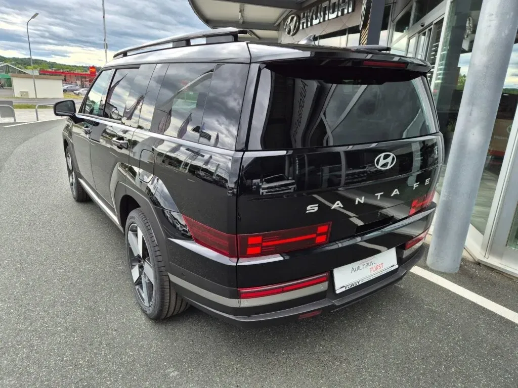 Hyundai Santa Fe 2026 photo 3