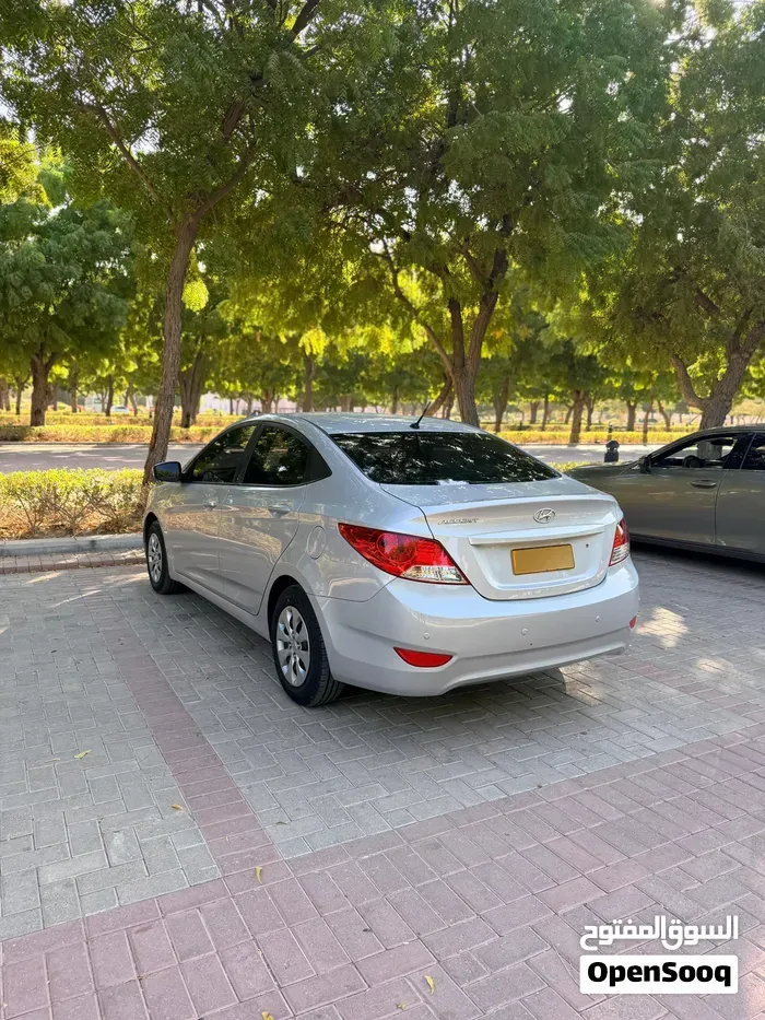 Hyundai Accent 2017 photo 4