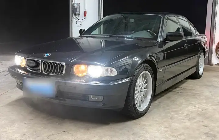 BMW 740D