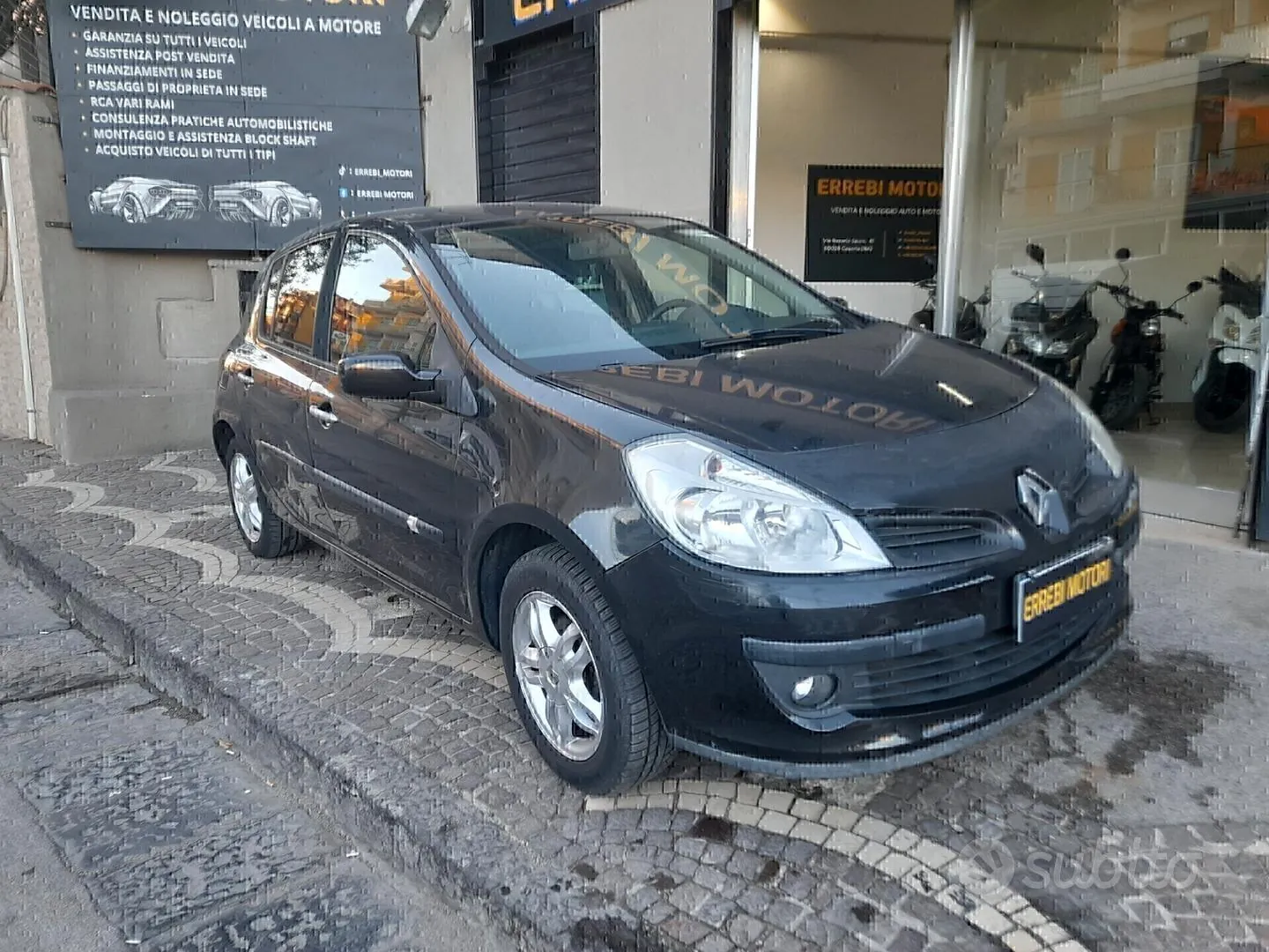 Renault Clio 2008 photo 4