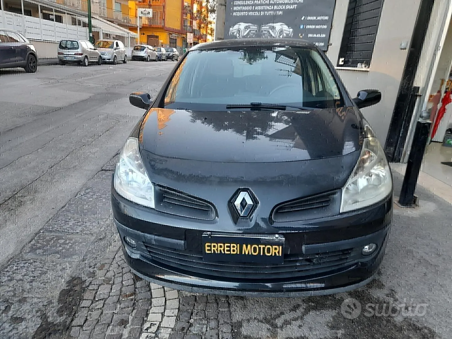 Renault Clio 2008 photo 2