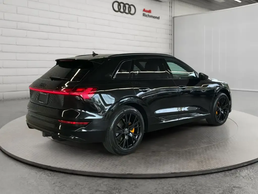 Audi E-Tron 2023 photo 5
