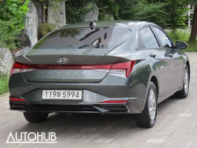 Hyundai Avante 2022 photo 3
