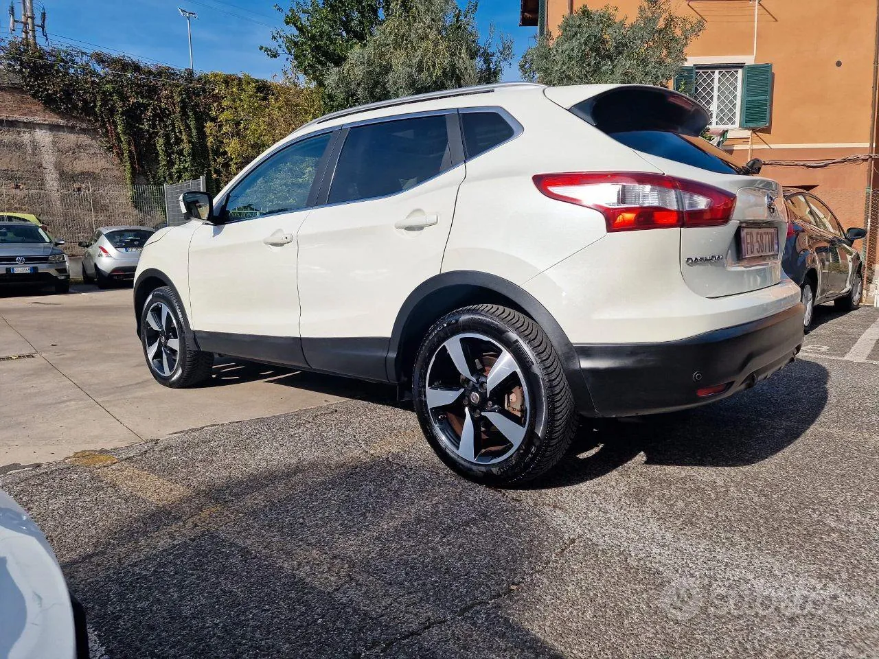 Nissan Qashqai 2016 photo 2