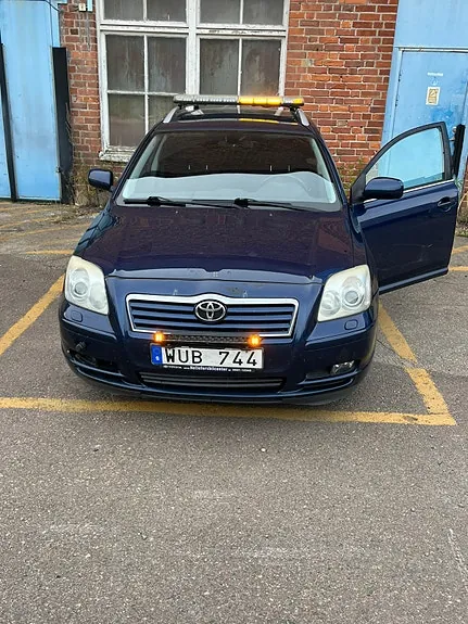 Toyota Avensis 2005 photo 3