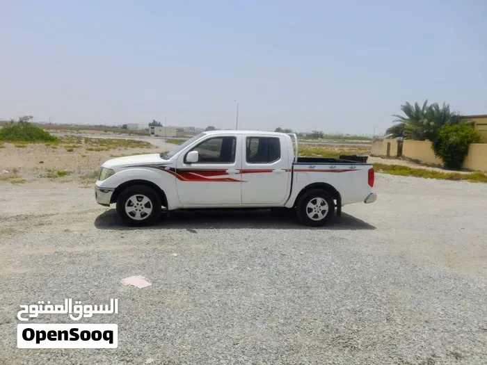 Nissan Navara 2009 photo 4