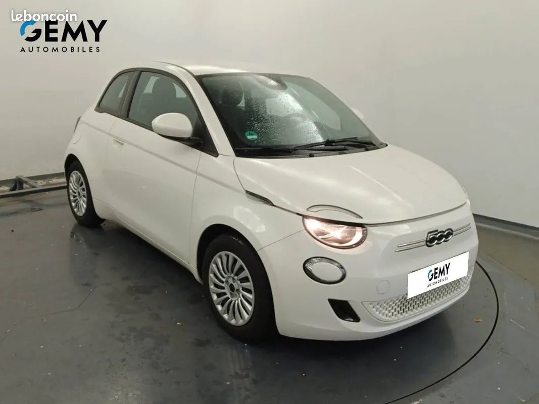 Fiat 500 2024 photo 3