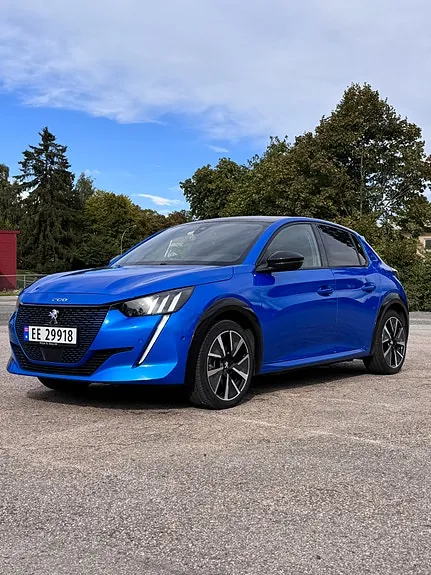 Peugeot 208 2021 photo 2