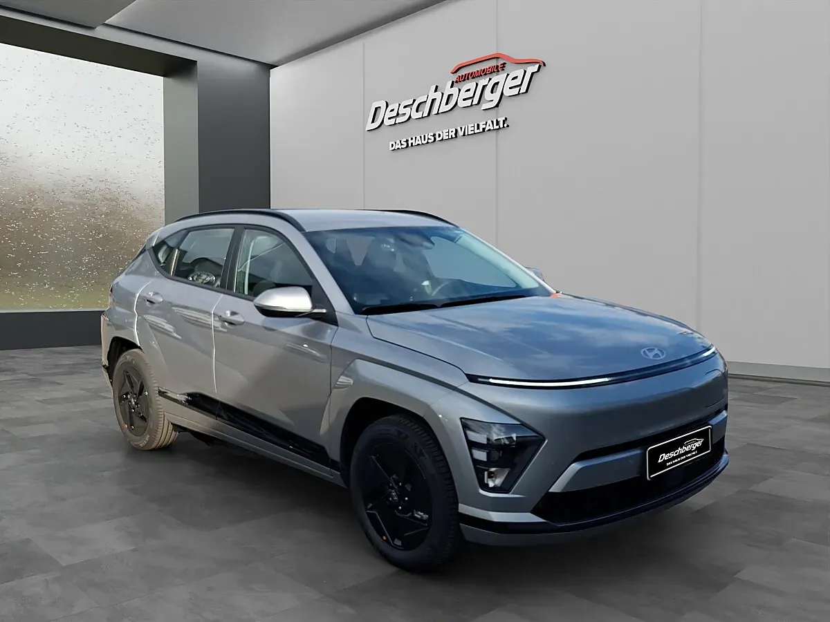 Hyundai Kona photo 2