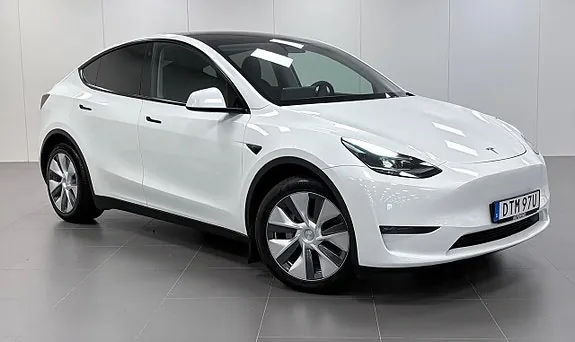 Tesla Model Y 2023 photo 2