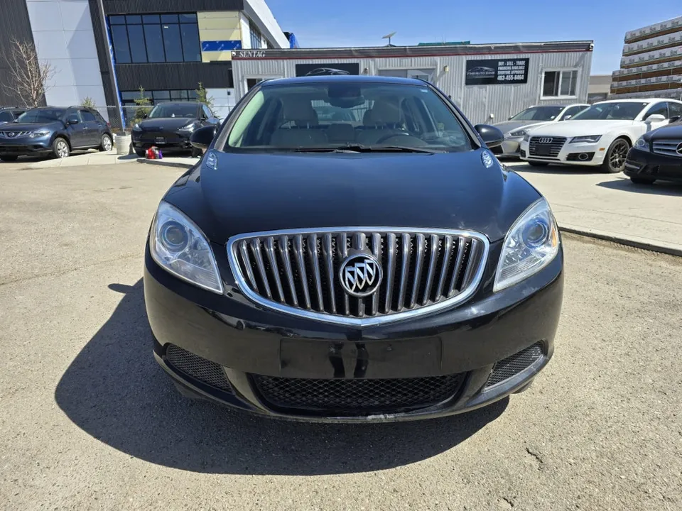 Buick Verano 2017 photo 2