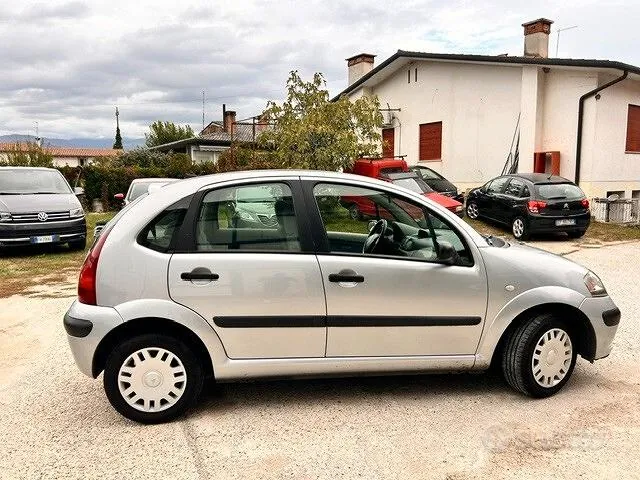 Citroen C3 2004 photo 4