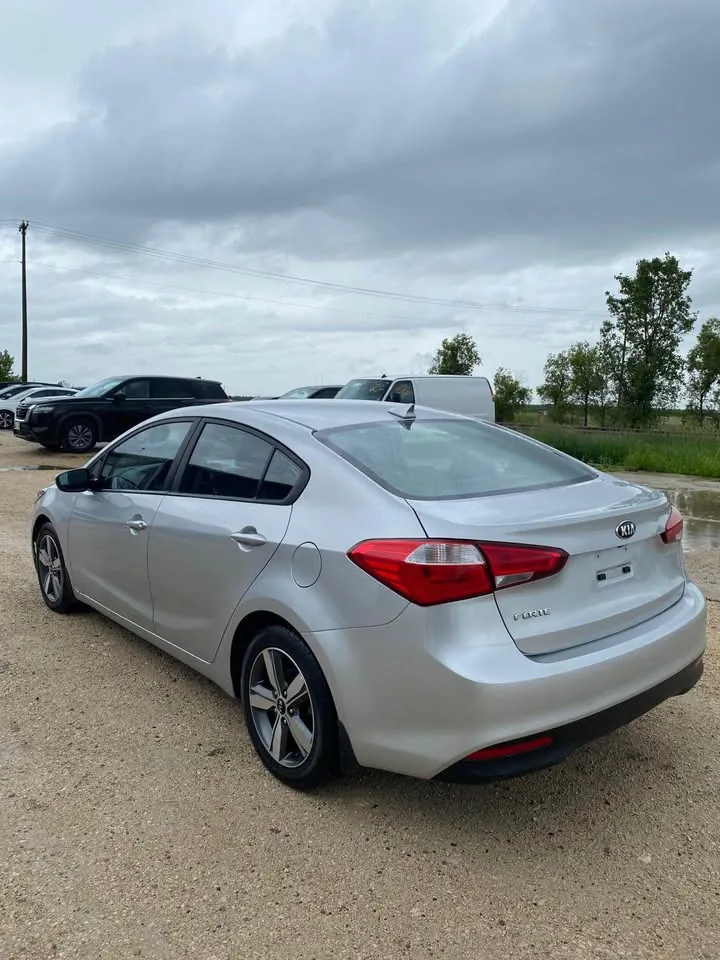 Kia Forte 2018 photo 5