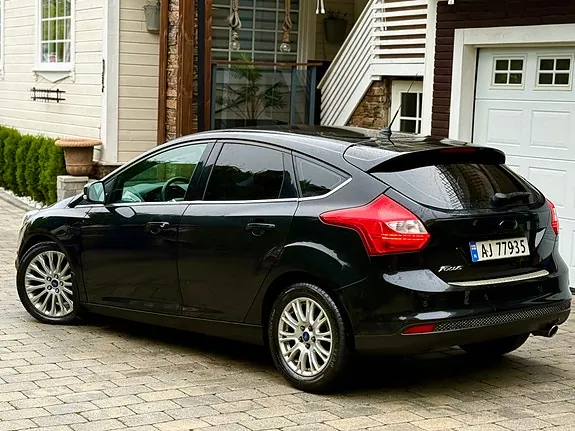Ford Focus 2013 photo 4