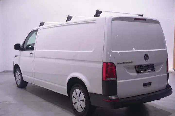 Volkswagen Transporter 2023 photo 3
