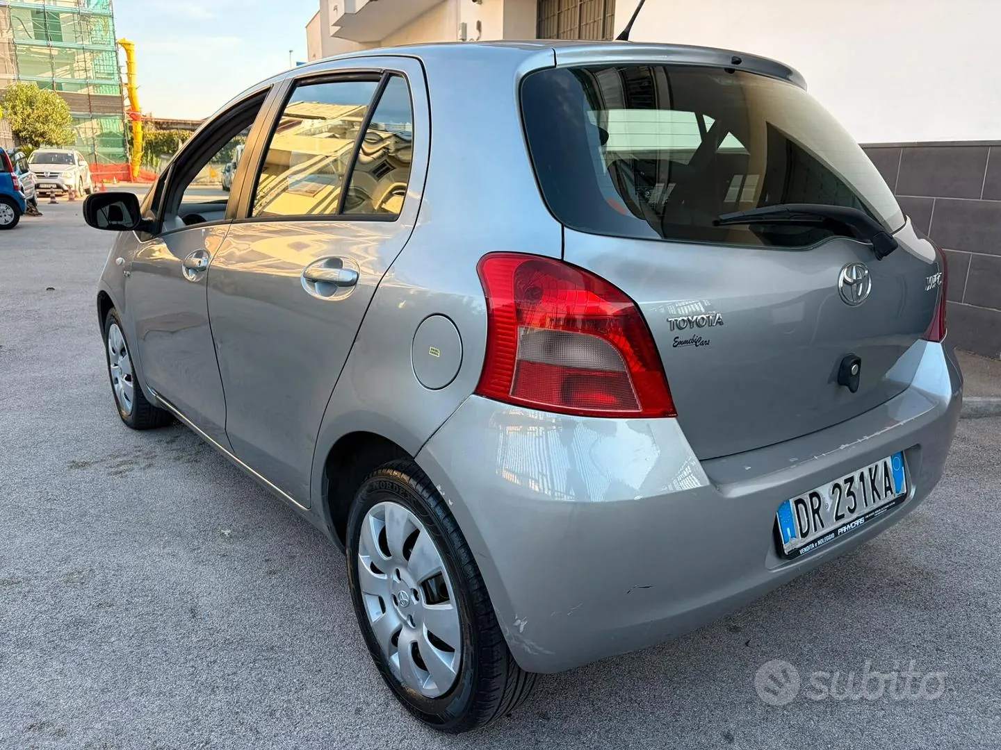 Toyota Yaris 2008 photo 4