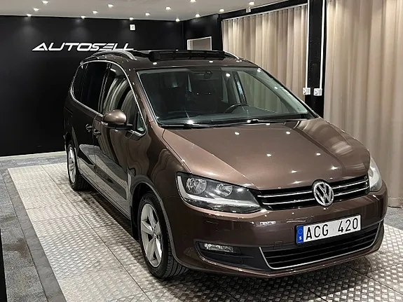 Volkswagen Sharan 2014 photo 2