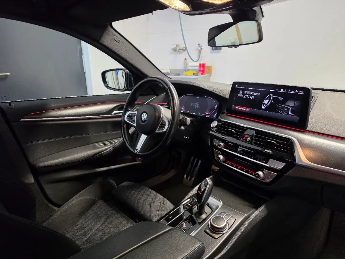 BMW 5 Series 2022 photo 3