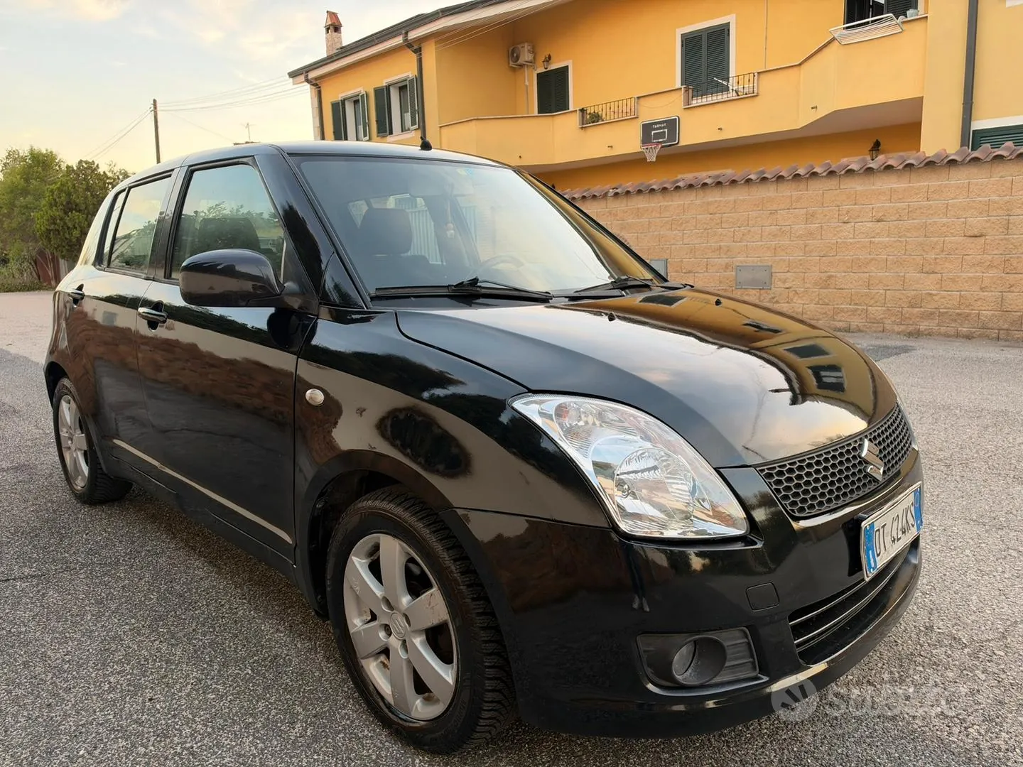 Suzuki Swift 2008 photo 3