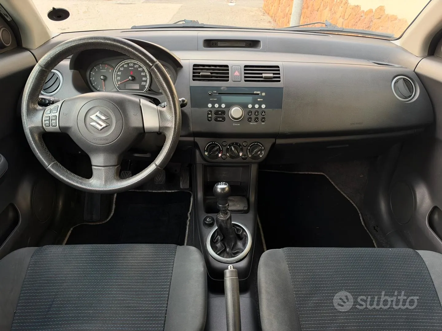 Suzuki Swift 2008 photo 5