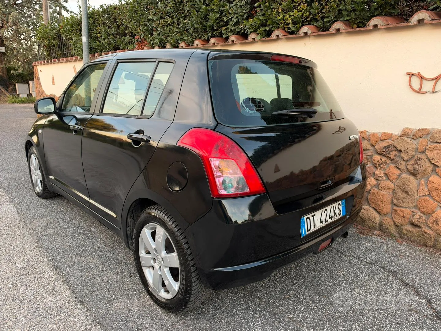 Suzuki Swift 2008 photo 4