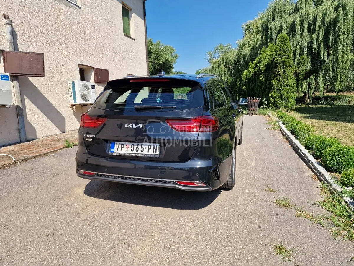 Kia Ceed Sw 2023 photo 4