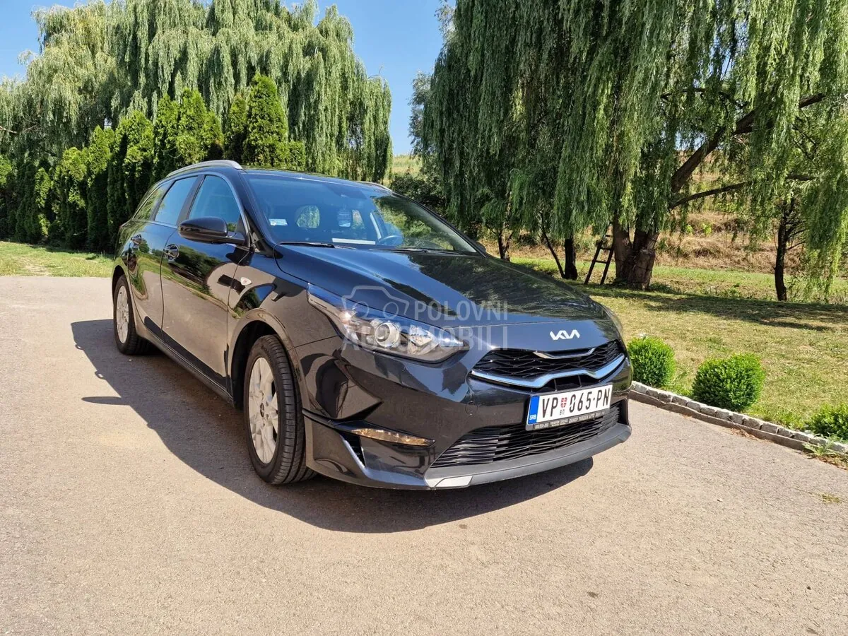 Kia Ceed Sw 2023 photo 2