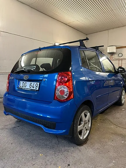 Kia Picanto 2011 photo 4