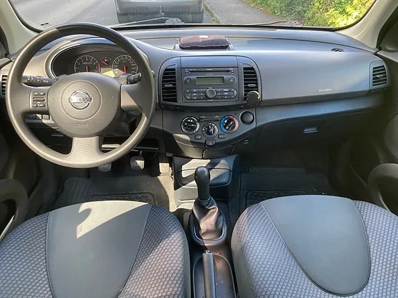 Nissan Micra 2007 photo 4