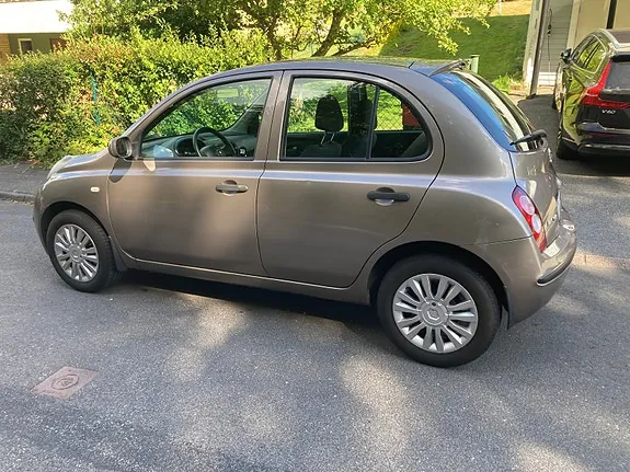 Nissan Micra 2007 photo 2