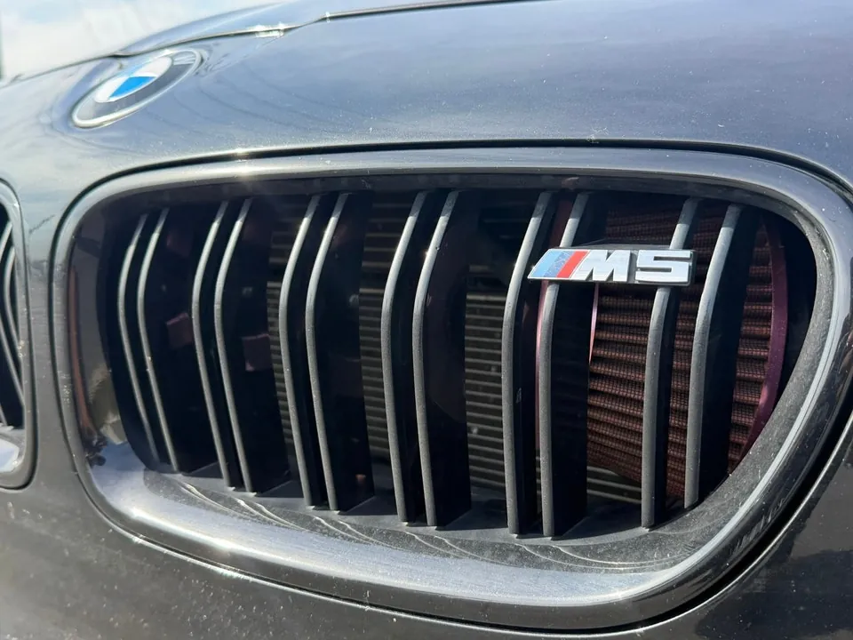 BMW M5 2014 photo 3