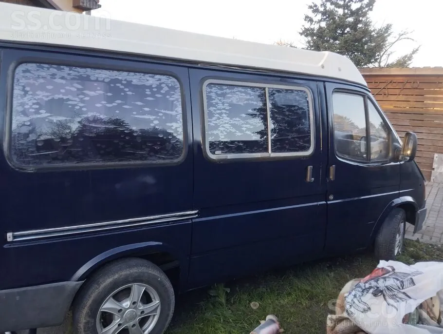 Ford Transit 1999 photo 4