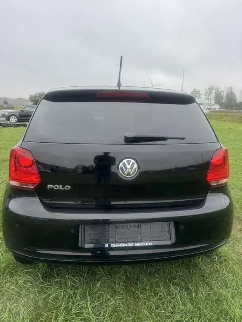 Volkswagen Polo 2012 photo 4