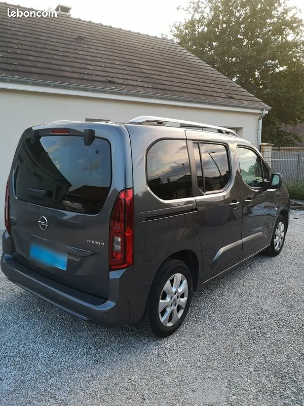 Opel Combo 2019 photo 3