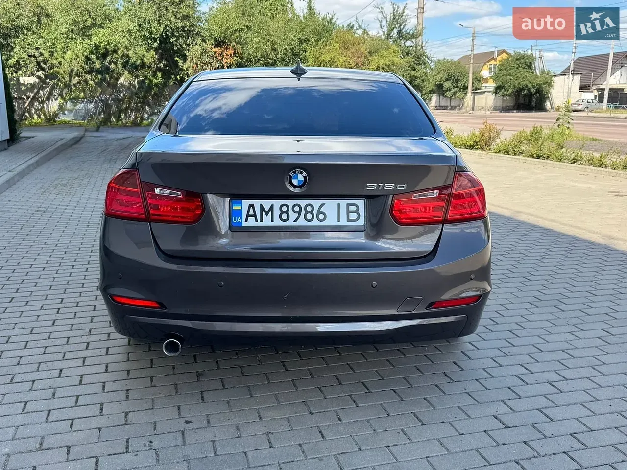BMW 3 Series 2012 photo 5