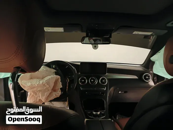 Mercedes-Benz Glc 300 2019 photo 3