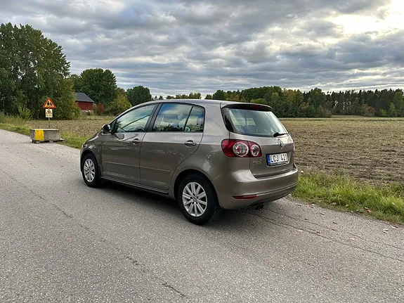 Volkswagen Golf Plus 2011 photo 2