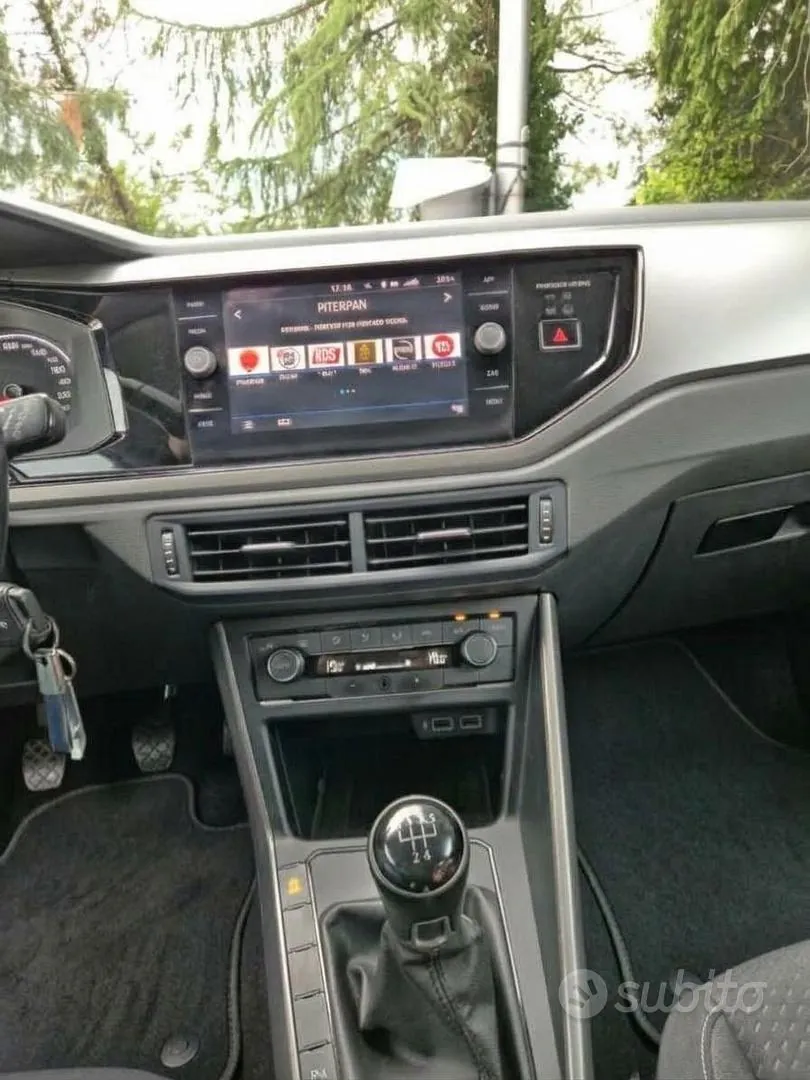 Volkswagen Polo 2018 photo 5