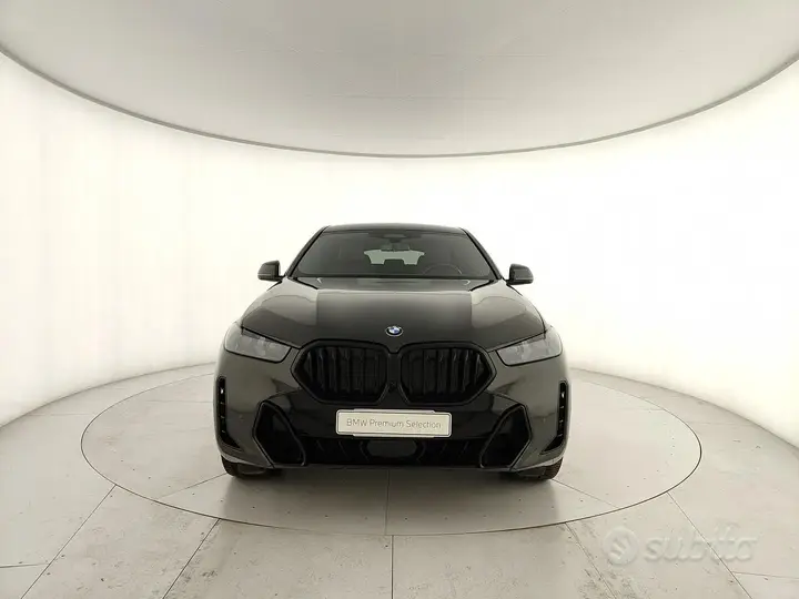 BMW X6 2025 photo 2