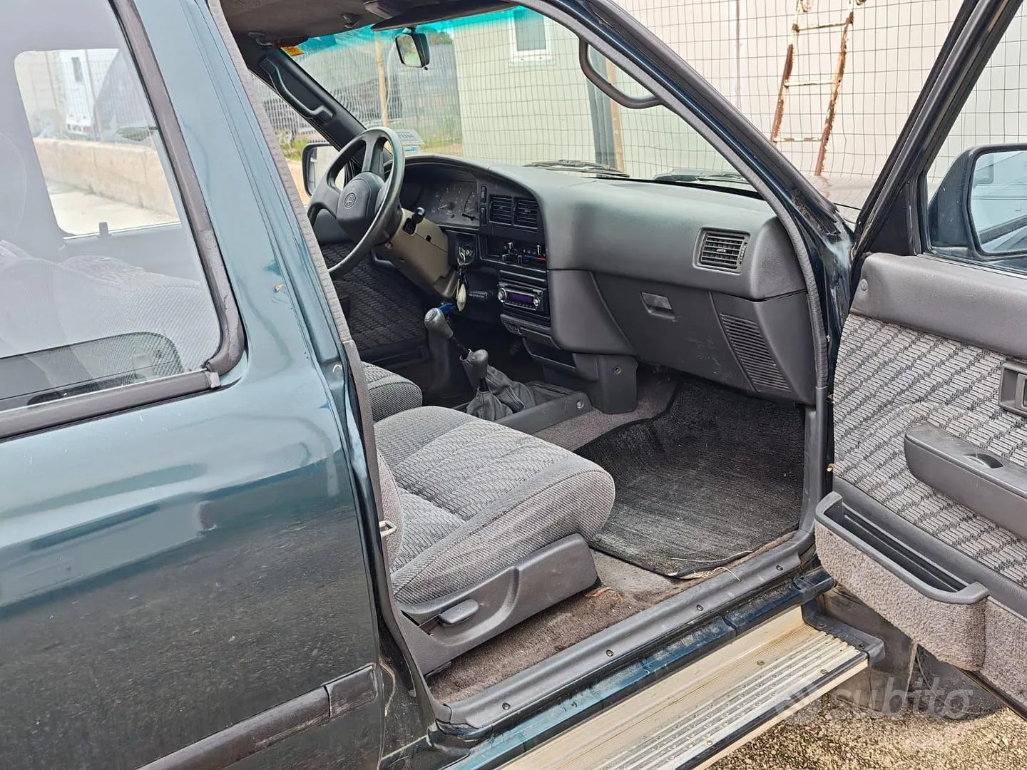 Toyota 4Runner 1994 photo 3