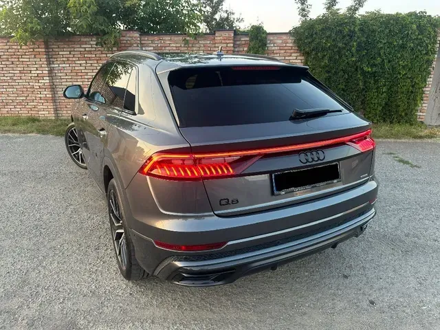 Audi Q8 2023 photo 4