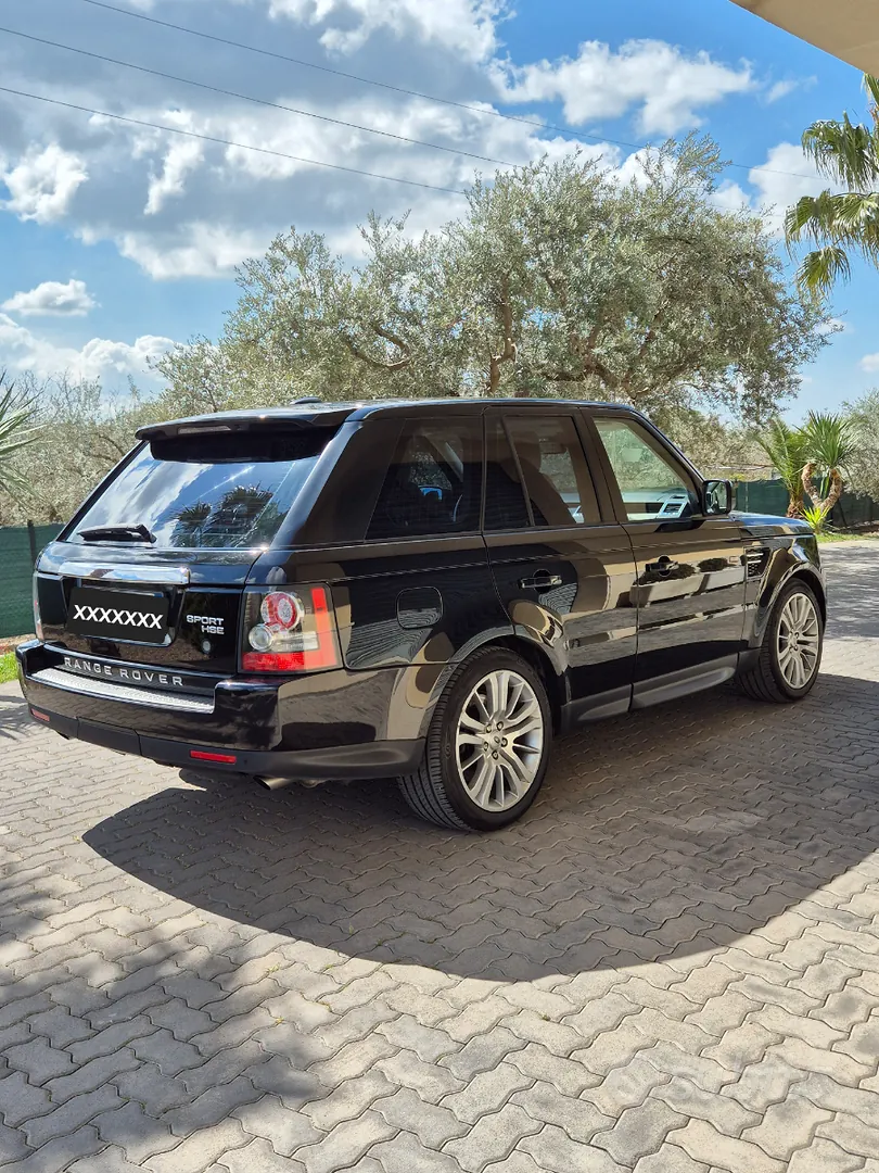Land Rover Range Rover Sport 2011 photo 3